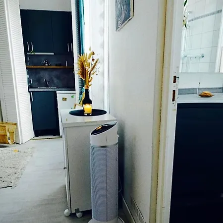 Sweet Modern Cocoon Down Montmartre דירה *