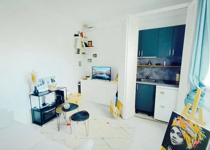 Apartament Sweet Modern Cocoon Down Montmartre